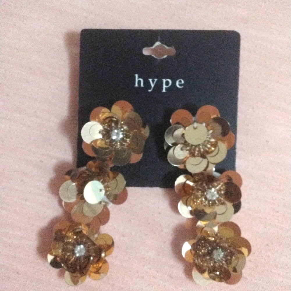 Sequence Dangling Earrings